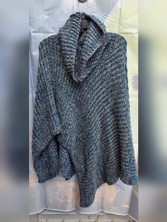 Do everything in love Sweaters - Do everything in love Teal Mix Chunky Knit Poncho